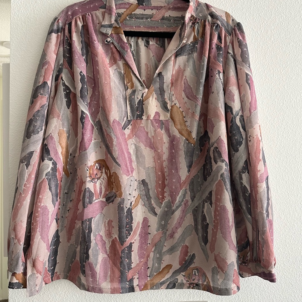 Vintage blouse, cactus & bobcat print